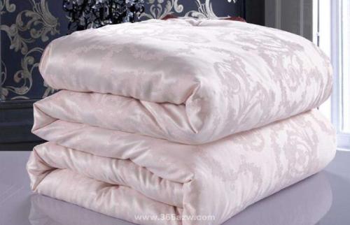 蚕丝被真假辨别方法，冬天保暖就靠它了